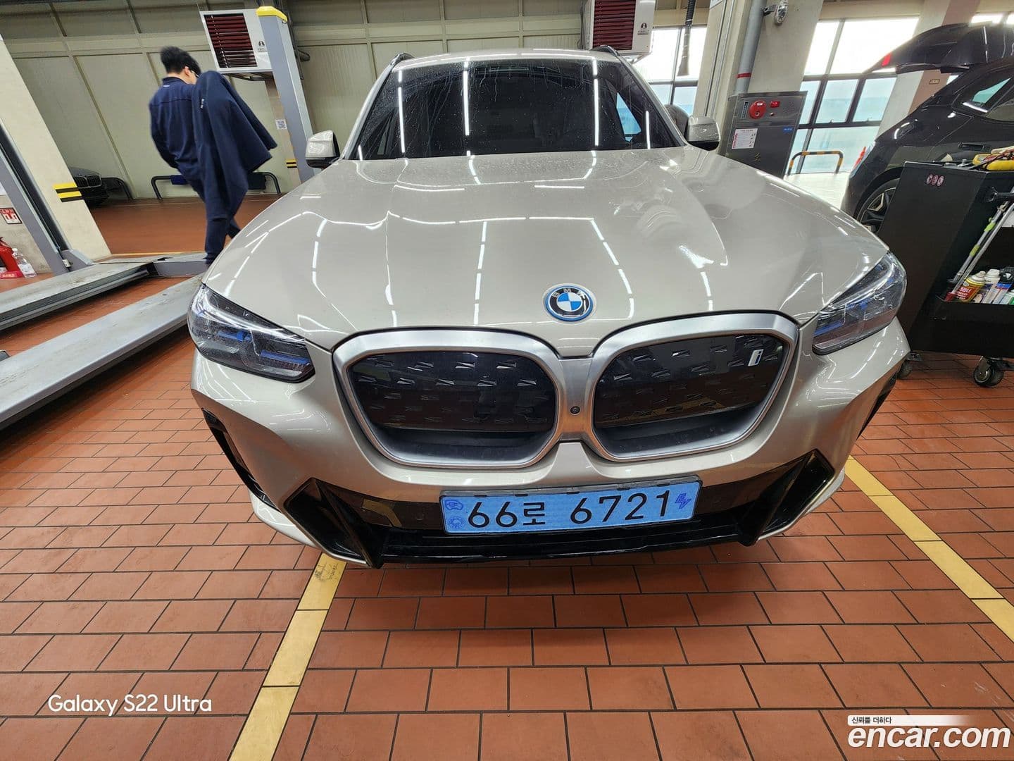 Main__Slider__Photo:iX3 BMW 2024.1-0