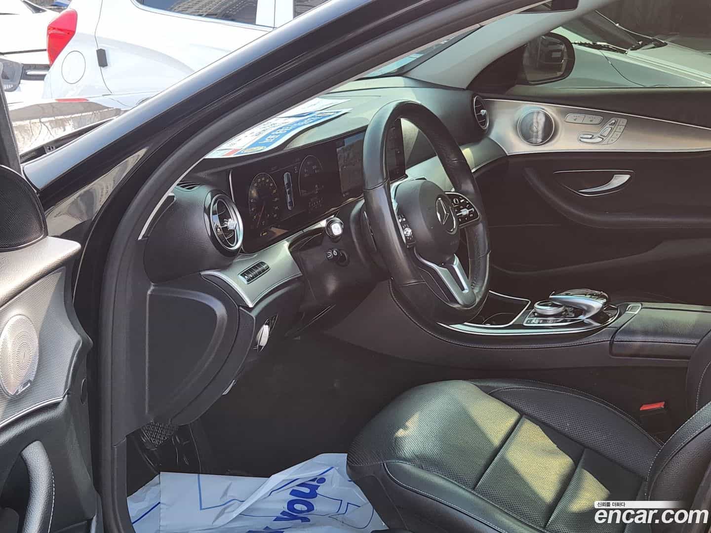 E-Class Mercedes-Benz 2019.3-OPTION-018