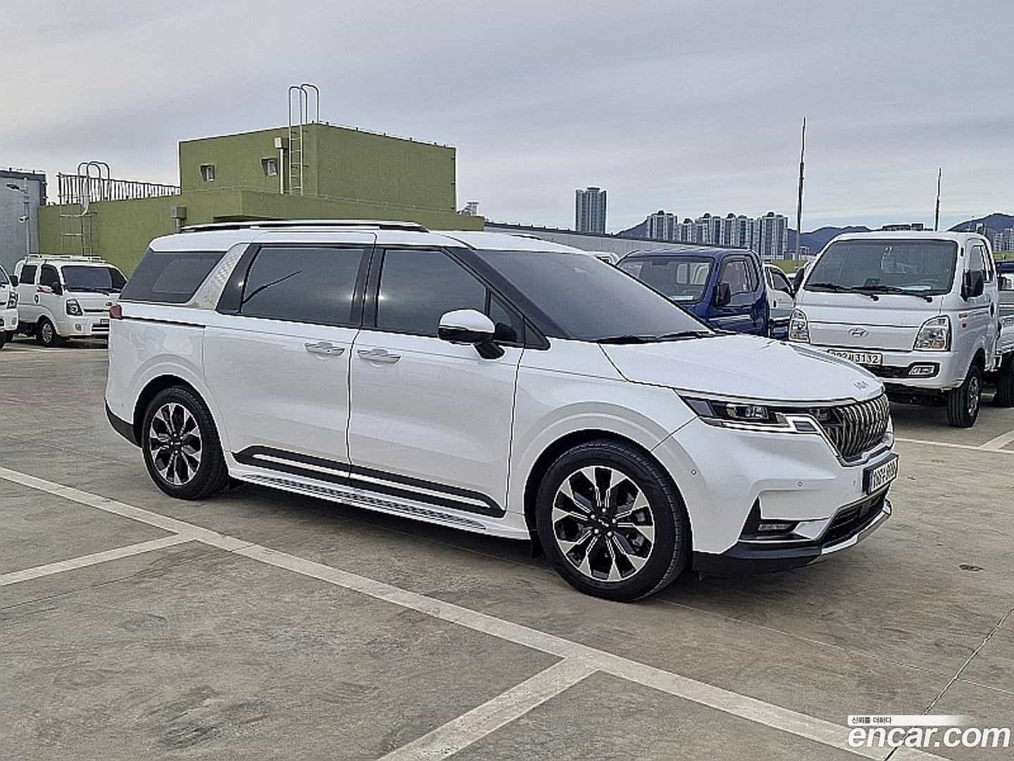 Canival Kia 2023.2-OUTER-002
