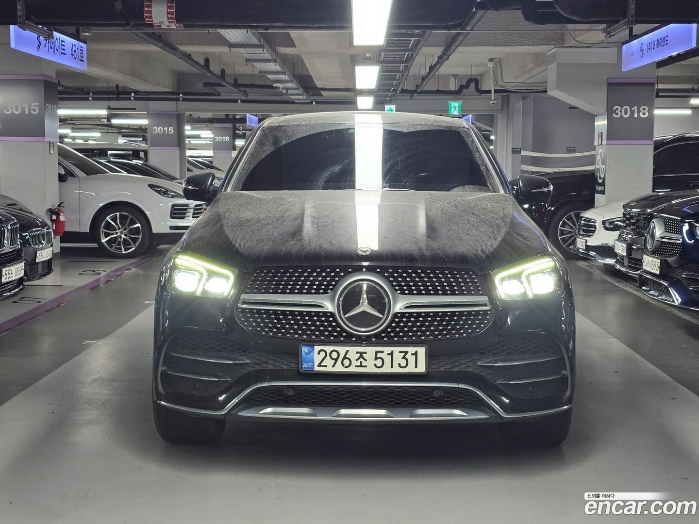 Main__Slider__Photo:GLE-Class Mercedes-Benz 2021.2-0