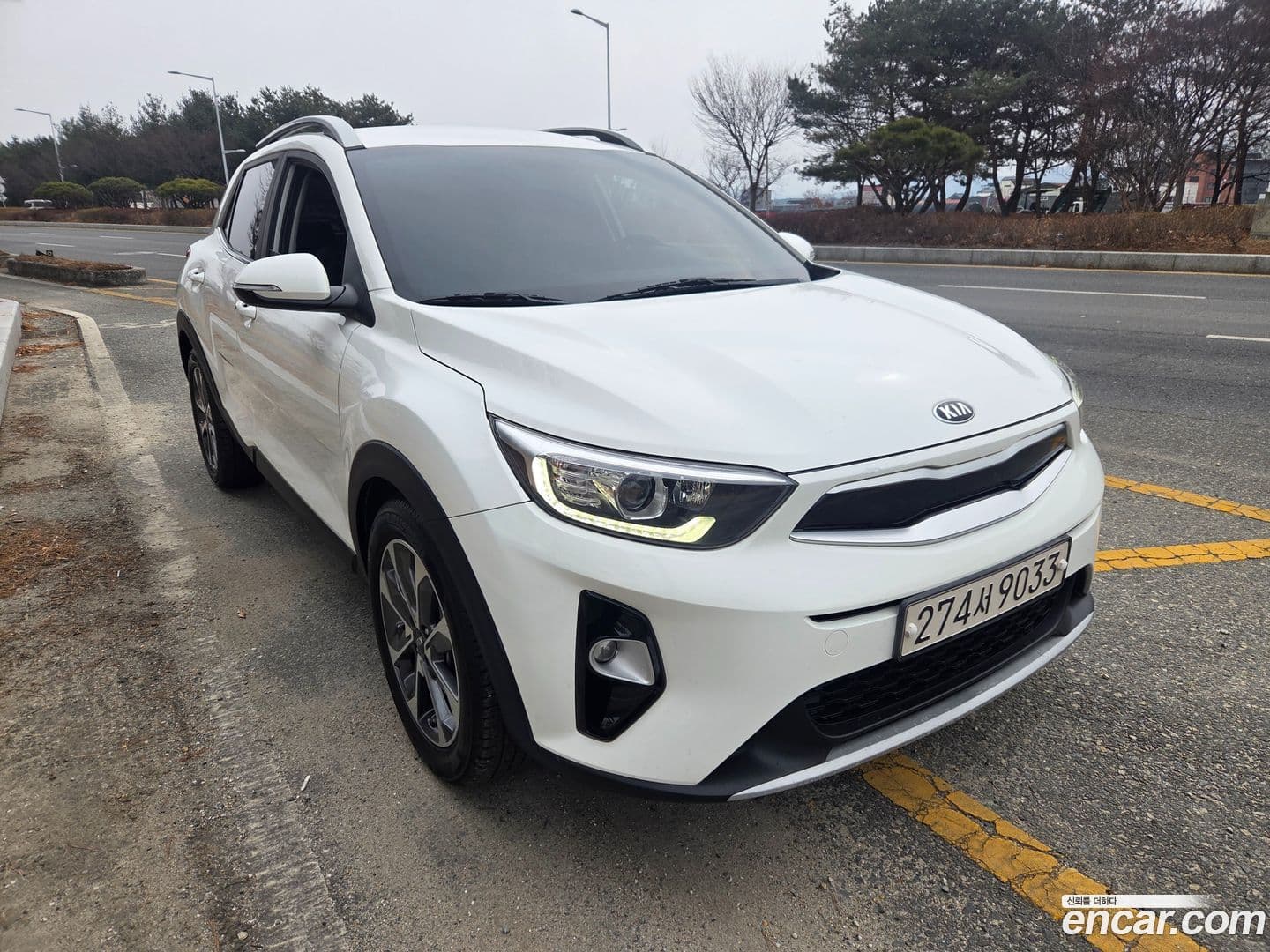 Main__Slider__Photo:Stonic Kia 2019.1-0