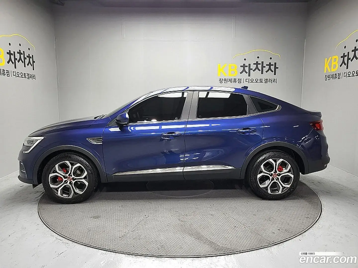 Main__Slider__Photo:XM3 Renault Korea 2020.2-1