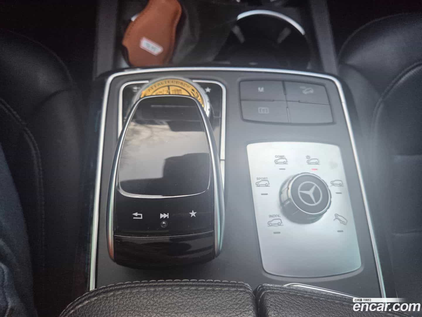 GLE-Class Mercedes-Benz 2017.2-OPTION-021