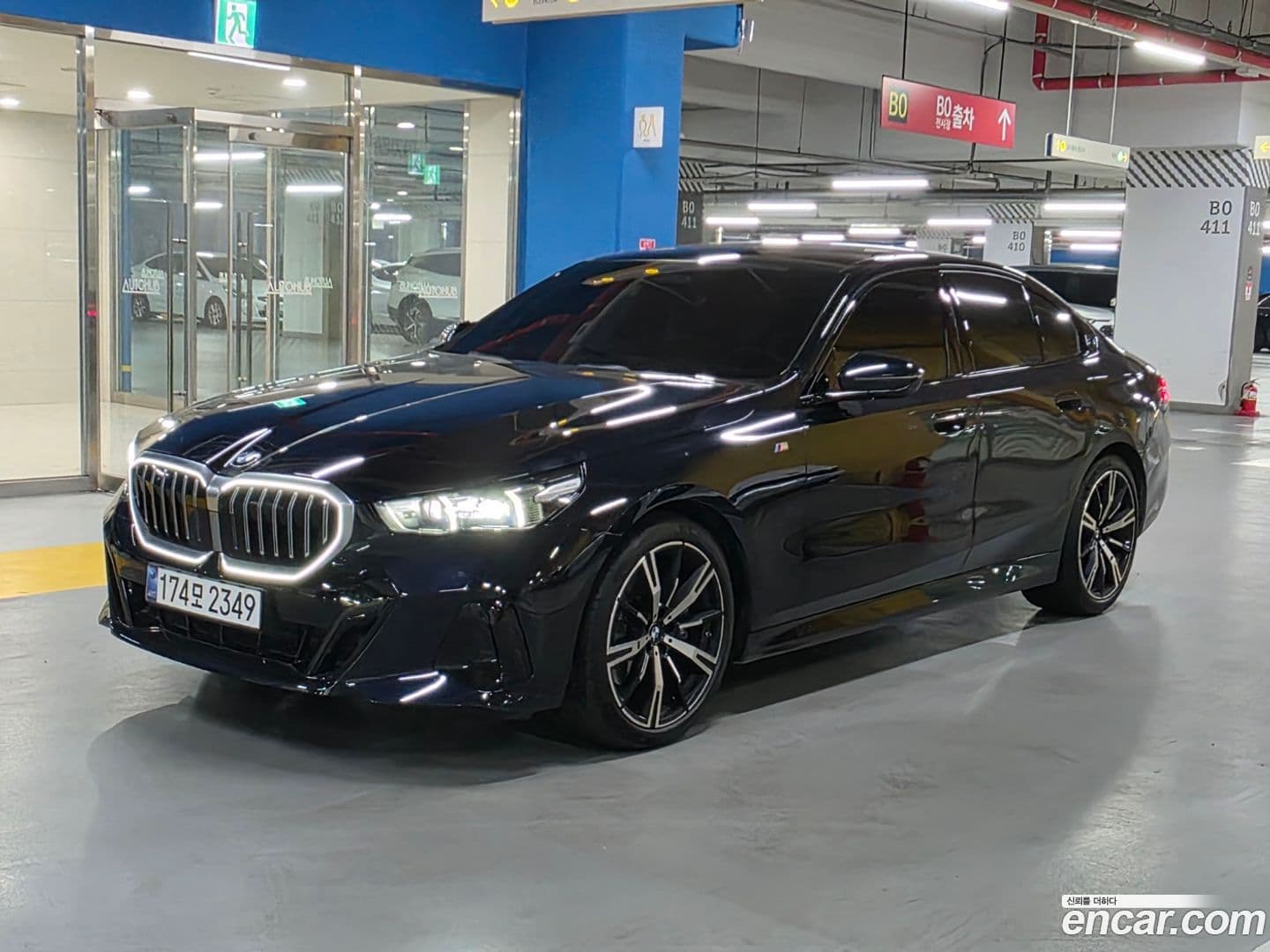 Main__Slider__Photo:5-Series BMW 2024.11-0