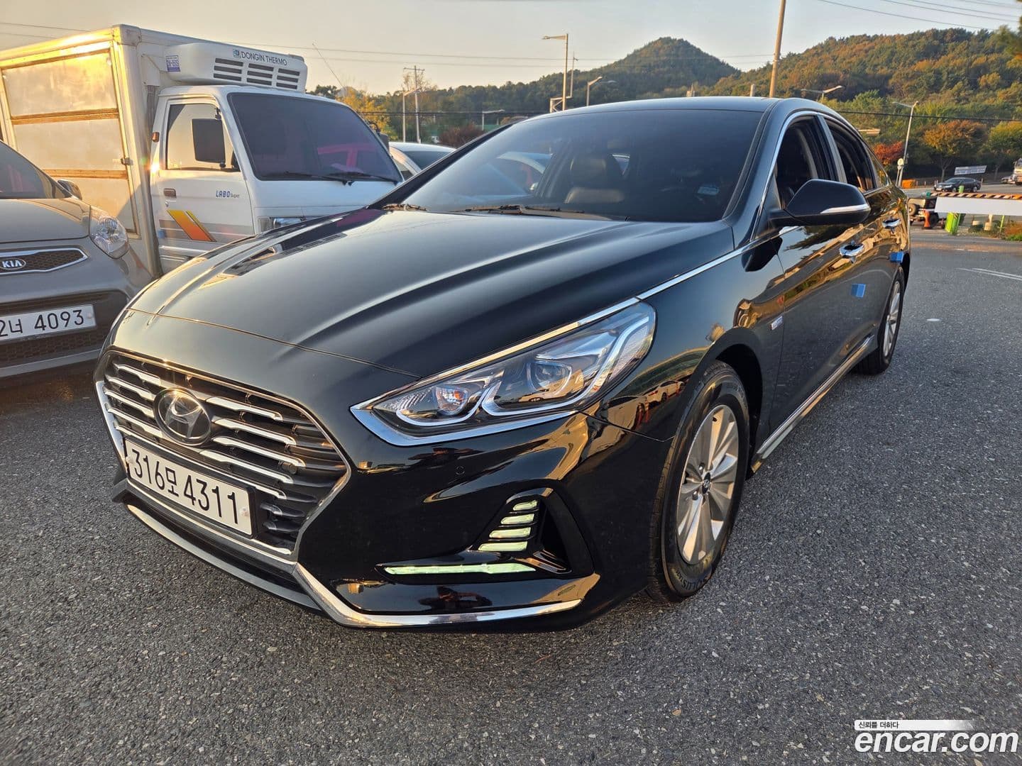 Main__Slider__Photo:Sonata Hyundai 2019.4-0