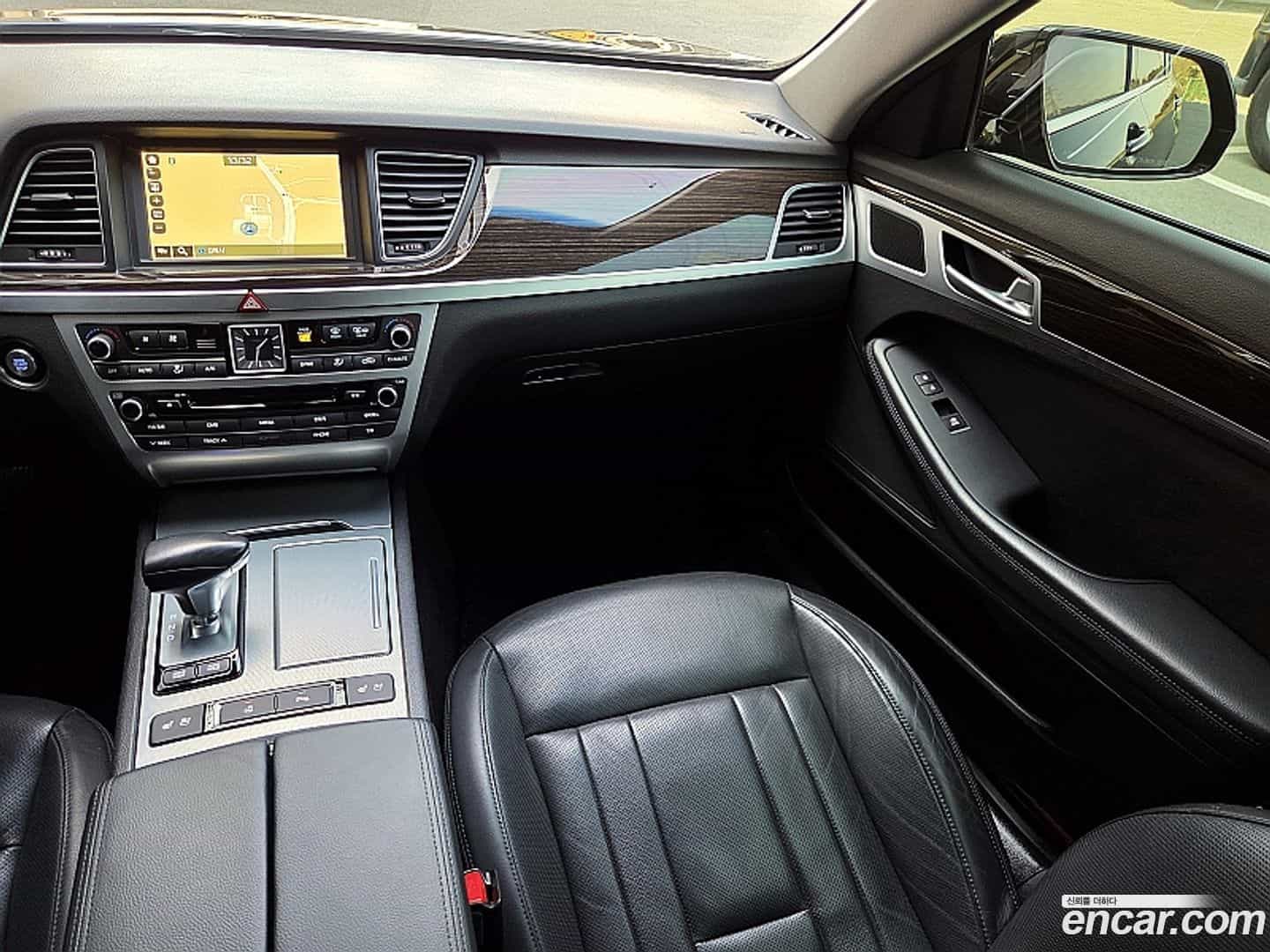 G80 Genesis 2016.6-INNER-007