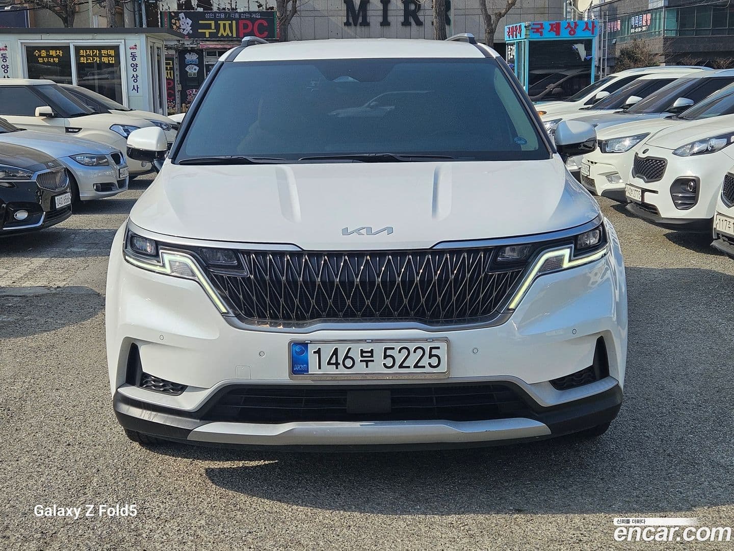 Main__Slider__Photo:Canival Kia 2021.9-0