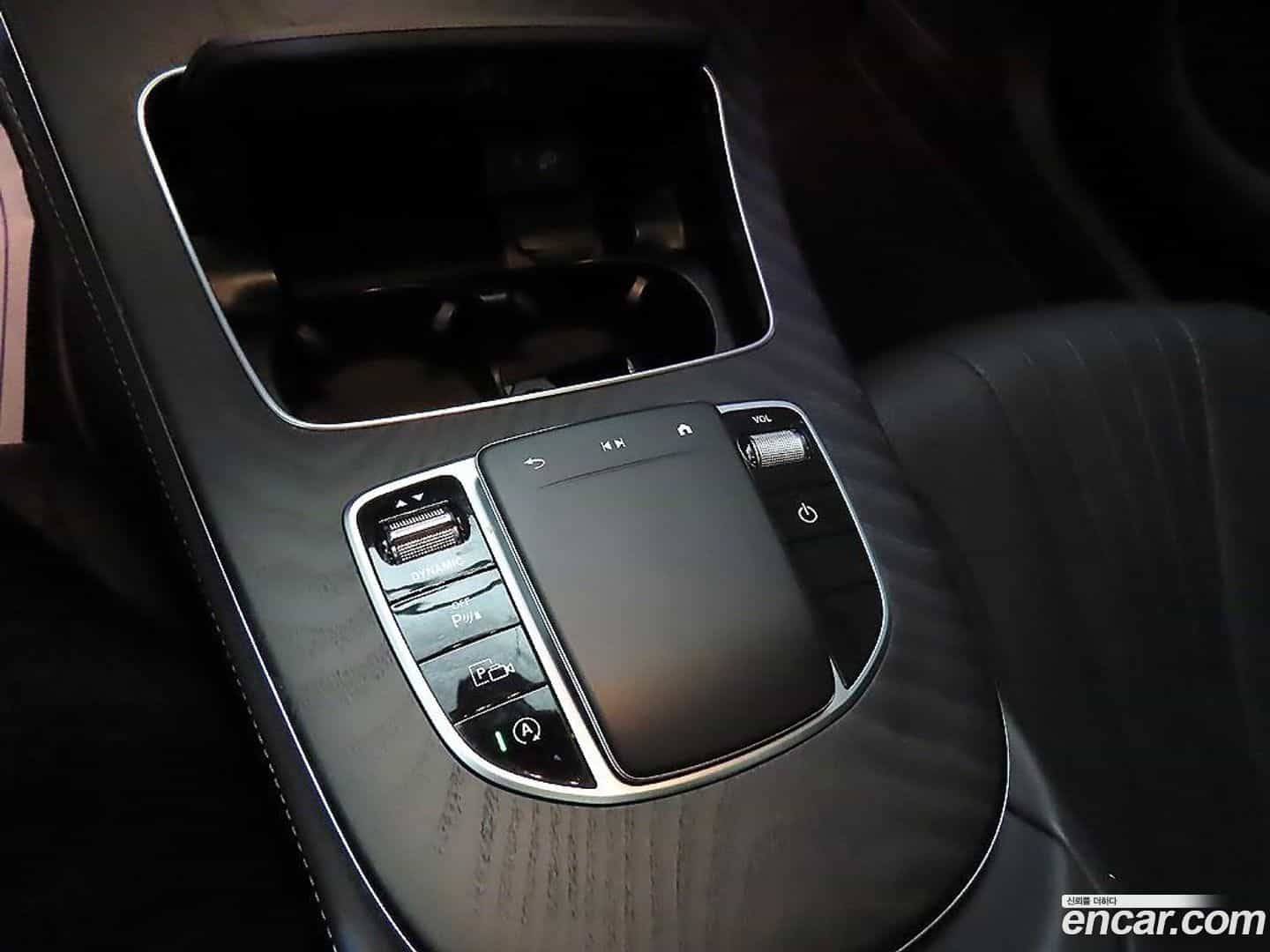 CLS-Class Mercedes-Benz 2022.5-OPTION-019