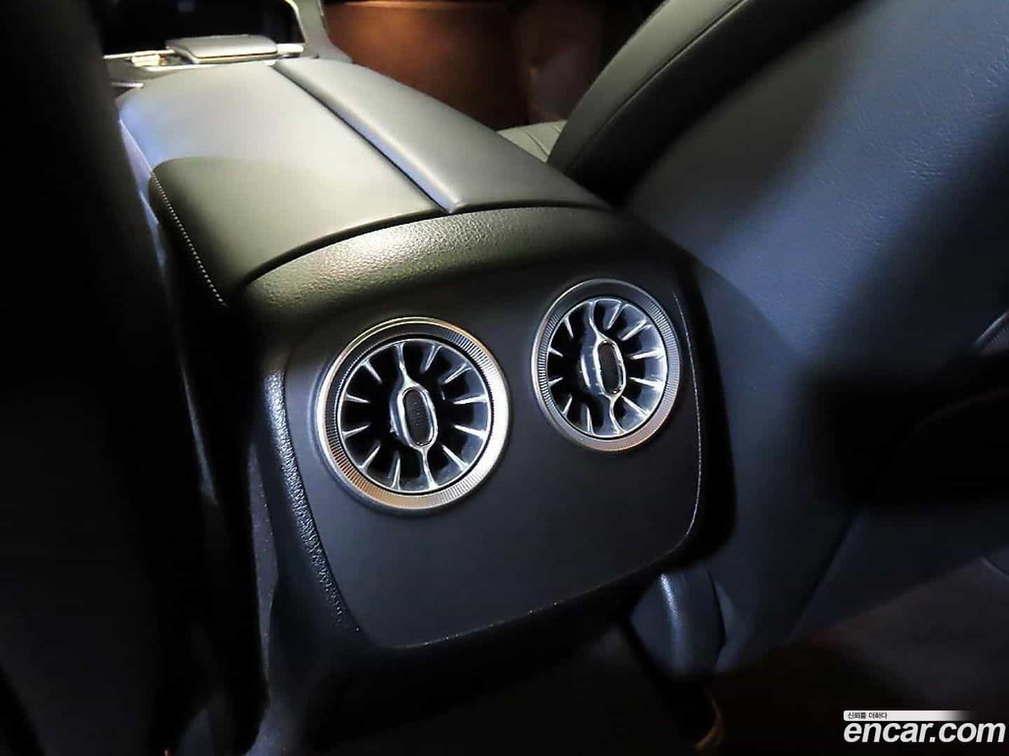 CLS-Class Mercedes-Benz 2022.5-OPTION-020