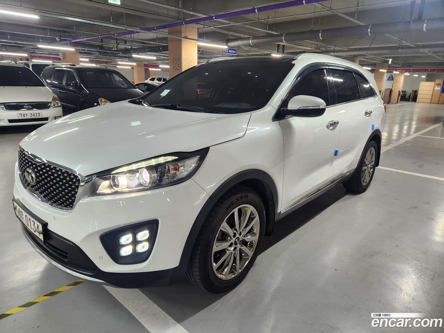Main__Slider__Photo:Sorento Kia 2015.8-0