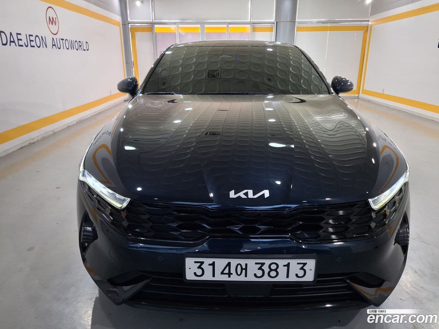 Main__Slider__Photo:K5 Kia 2023.1-0