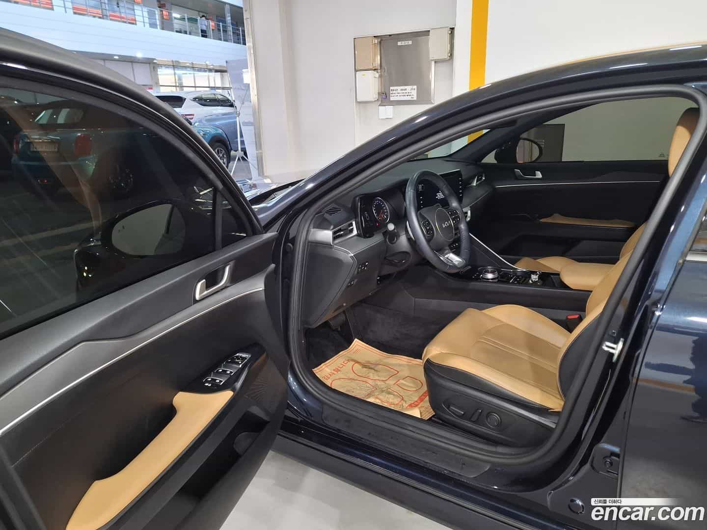 K5 Kia 2023.1-INNER-010