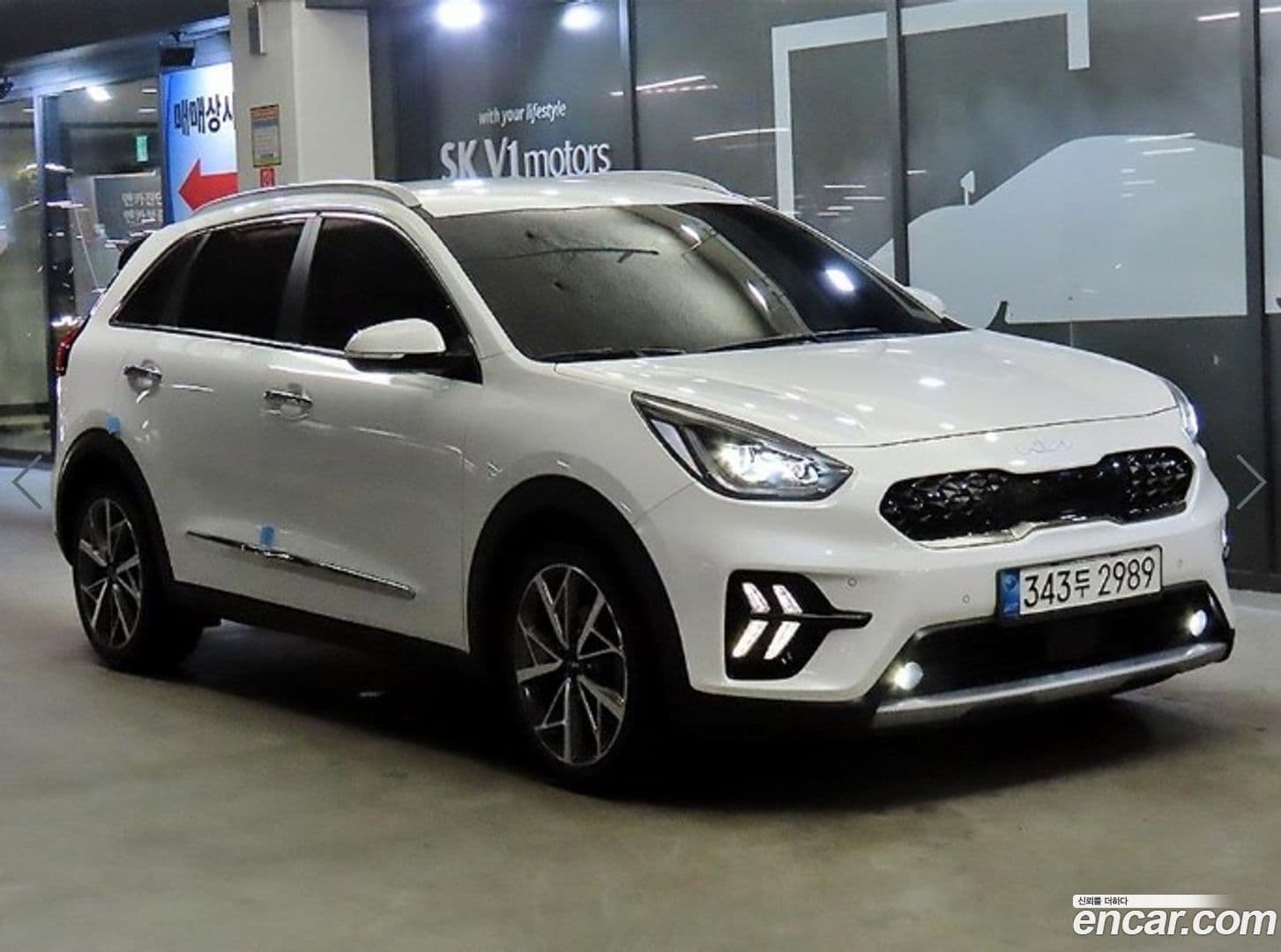 Main__Slider__Photo:Niro Kia 2021.8-0