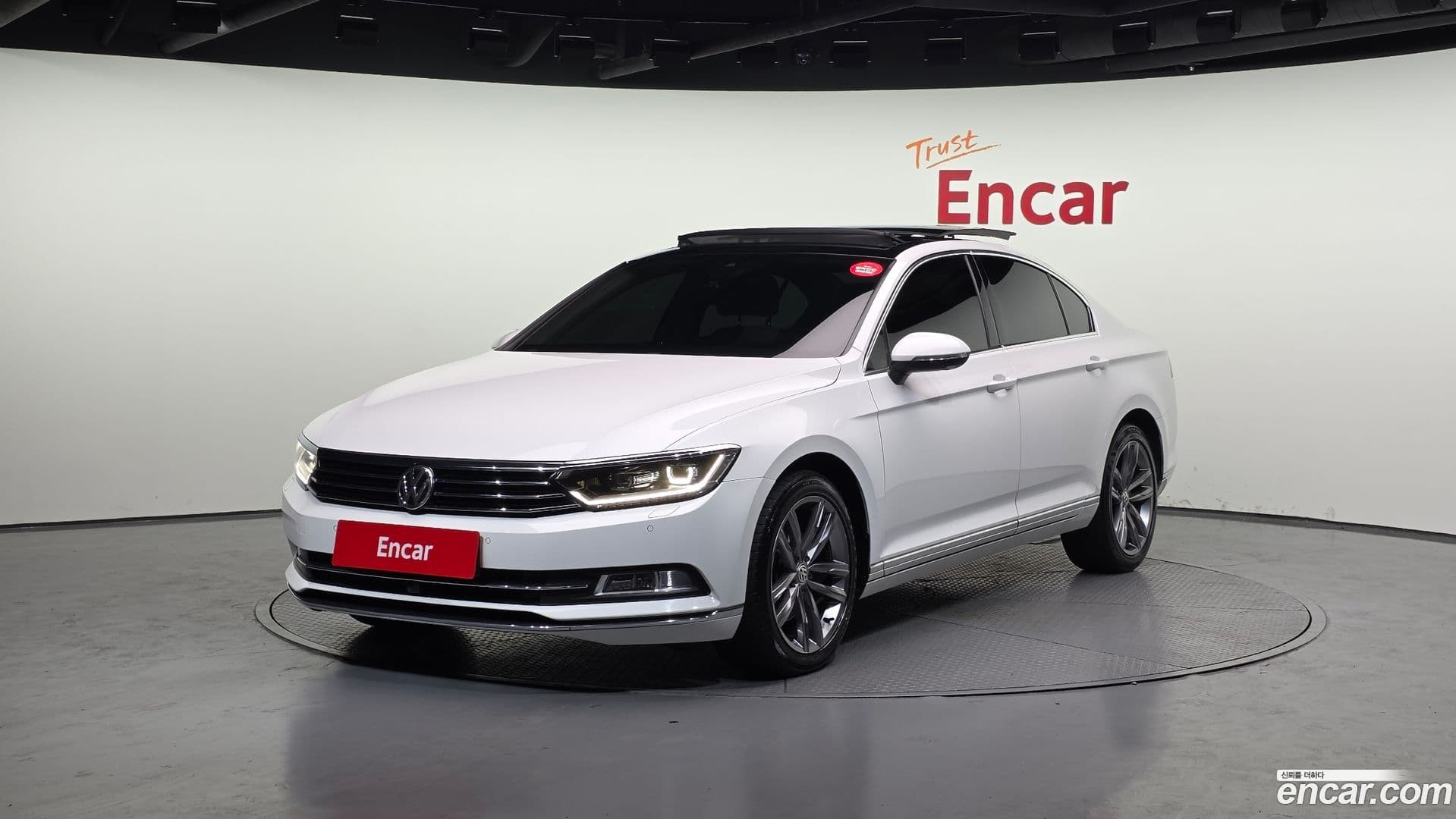 Main__Slider__Photo:Passat Volkswagen 2018.3-0