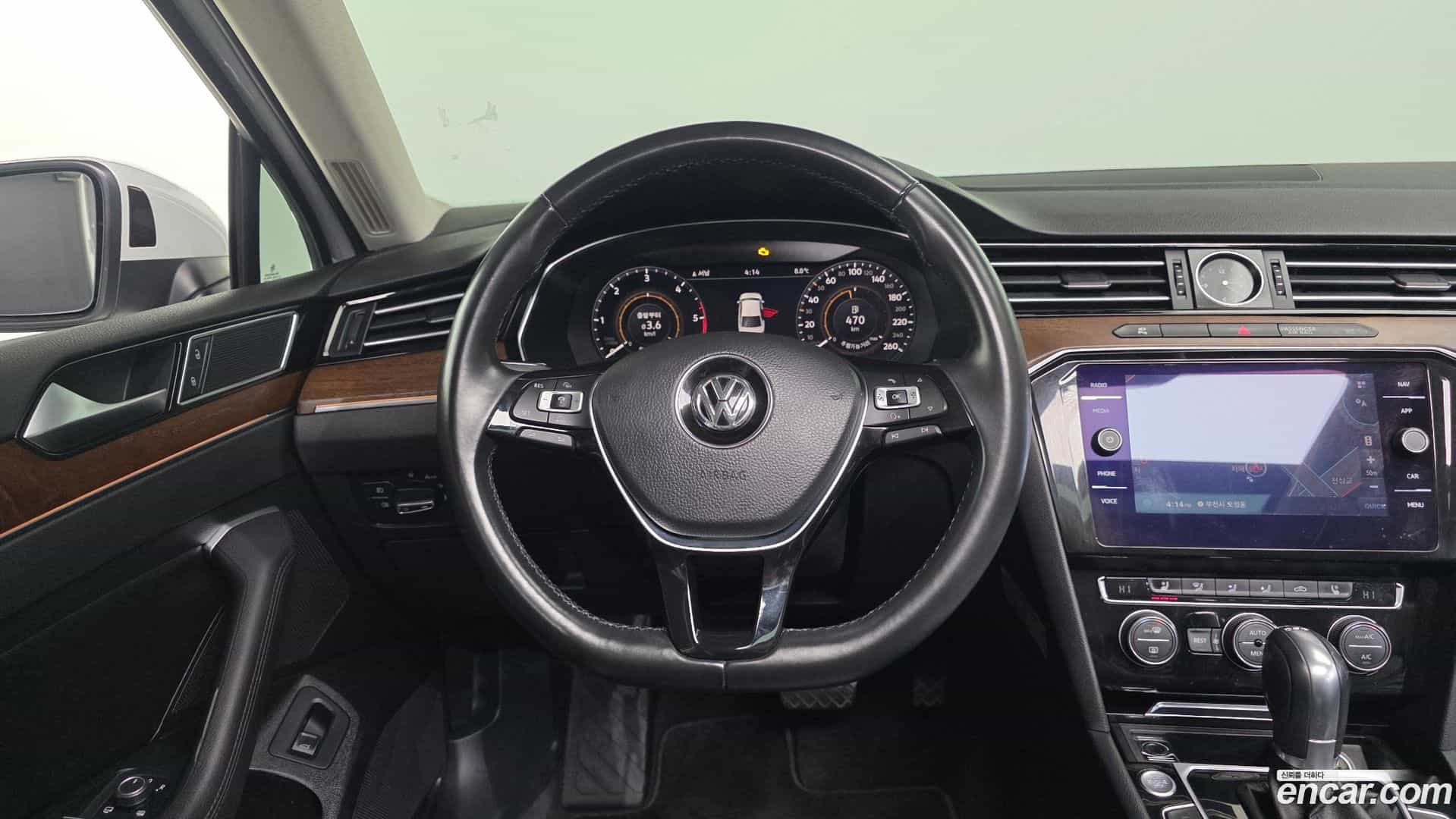 Passat Volkswagen 2018.3-OPTION-017