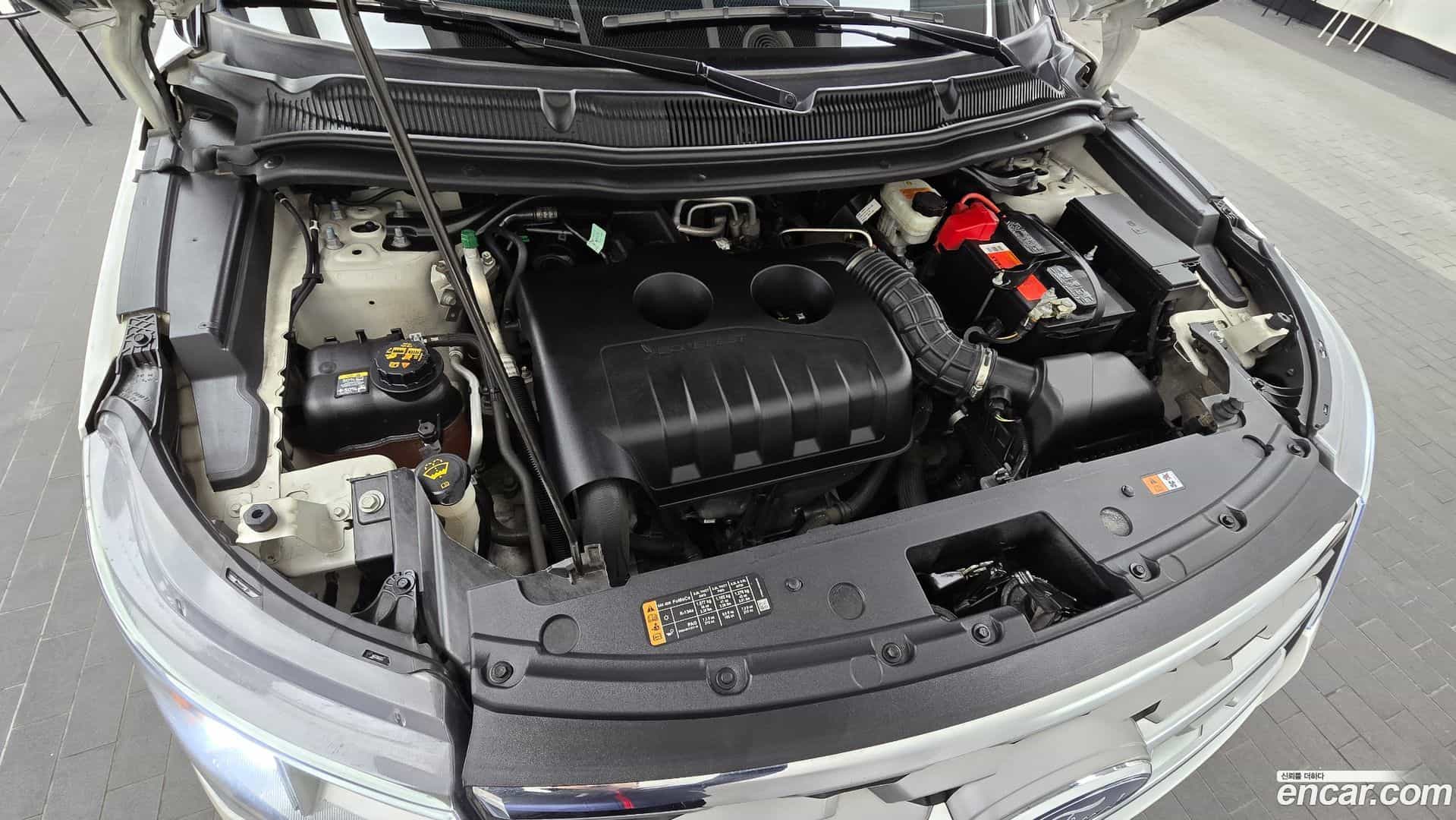 Explorer Ford 2018.10-INNER-006