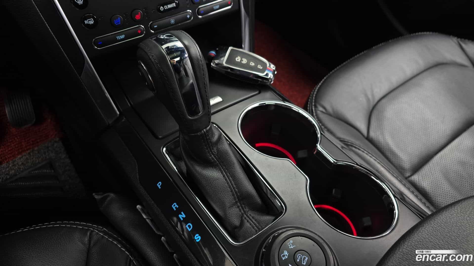 Explorer Ford 2018.10-INNER-009