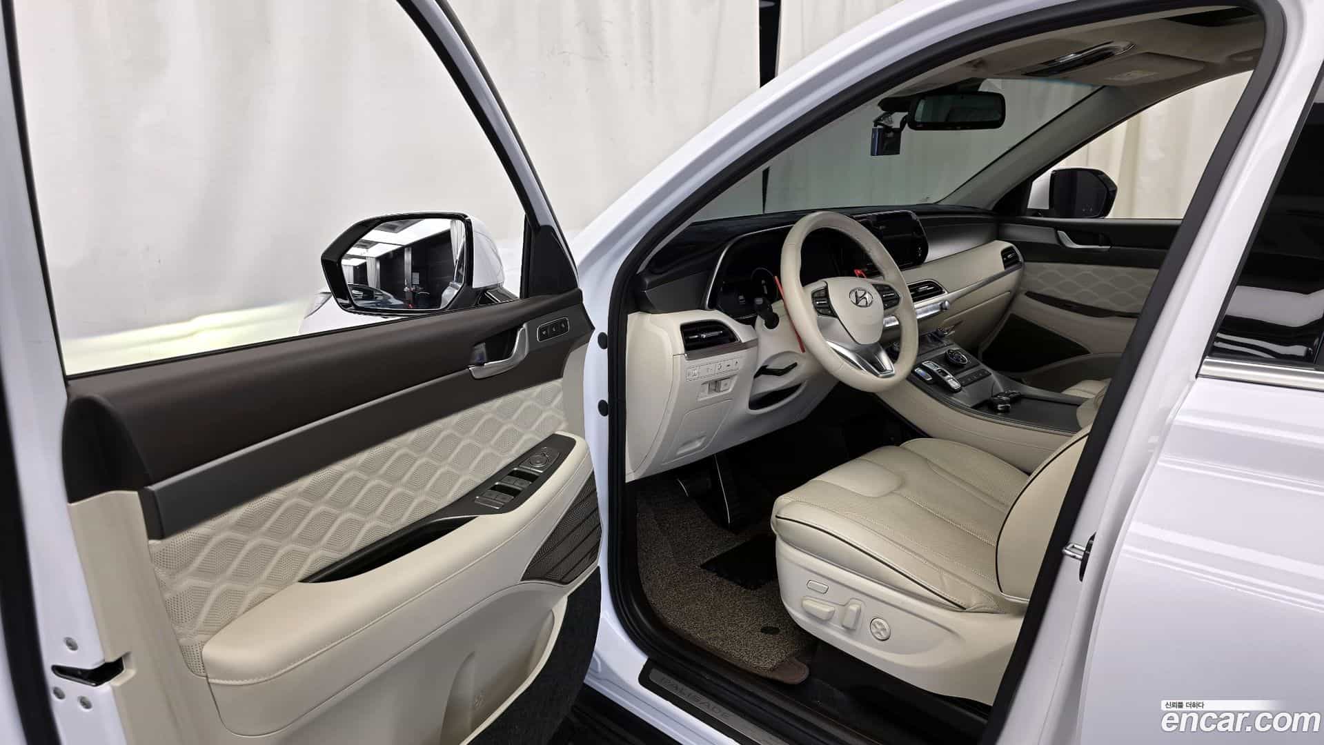 Palisade Hyundai 2021.2-INNER-010