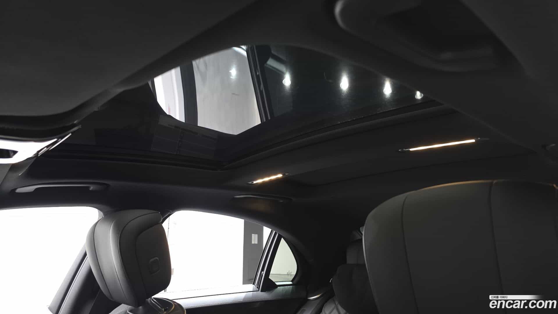 S-Class Mercedes-Benz 2021.11-OPTION-023