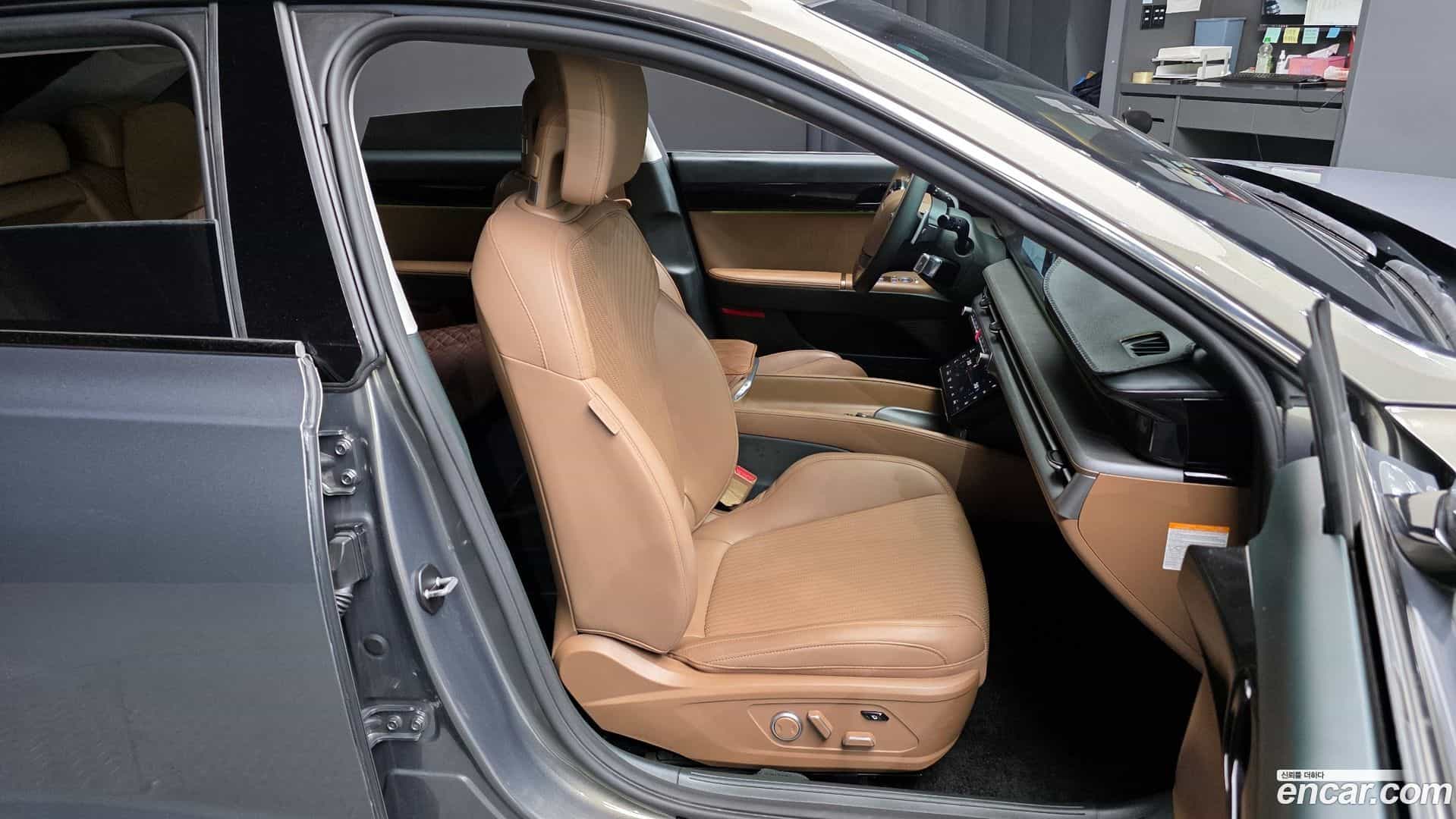 Grandeur Hyundai 2023.5-OPTION-016