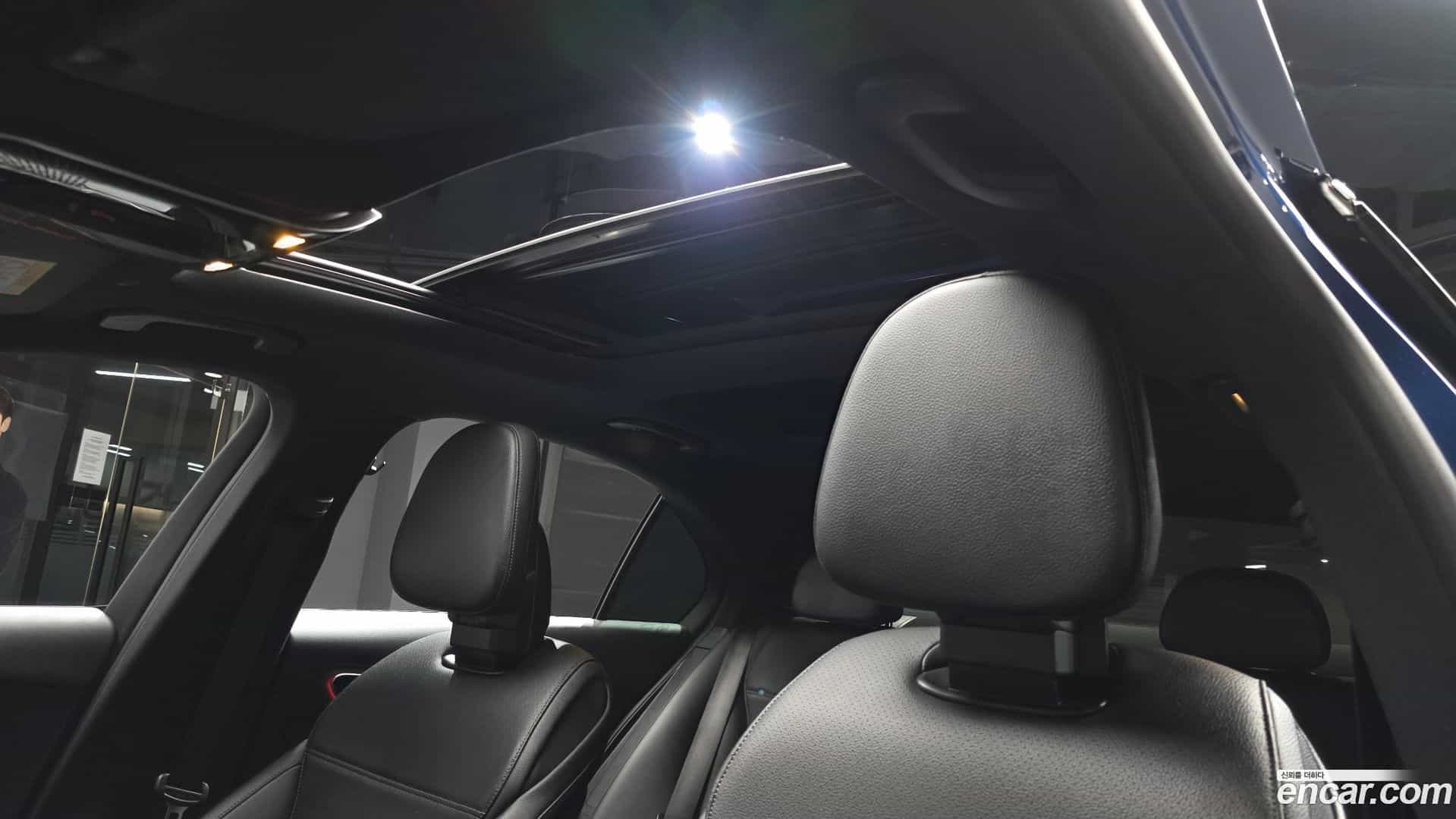 C-Class Mercedes-Benz 2023.1-OPTION-023