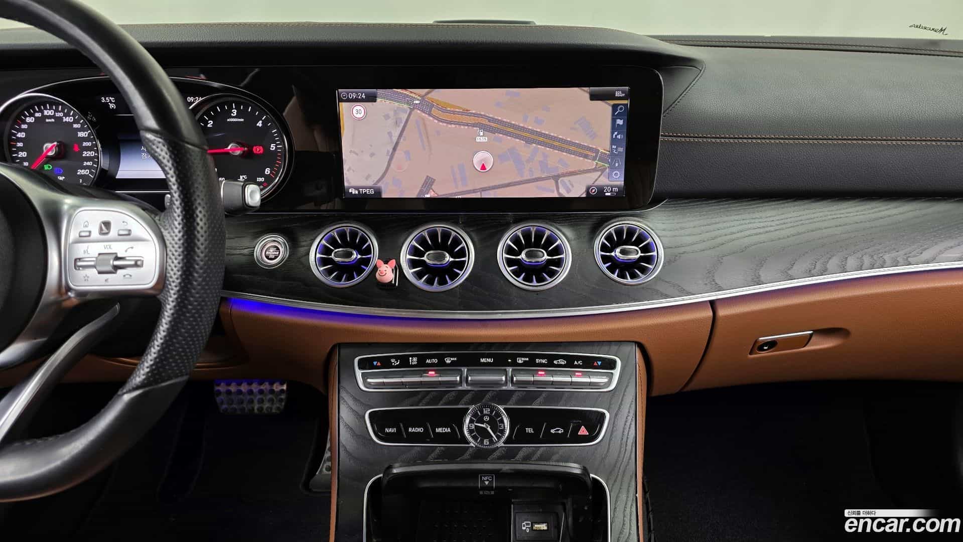 E-Class Mercedes-Benz 2019.3-OPTION-018