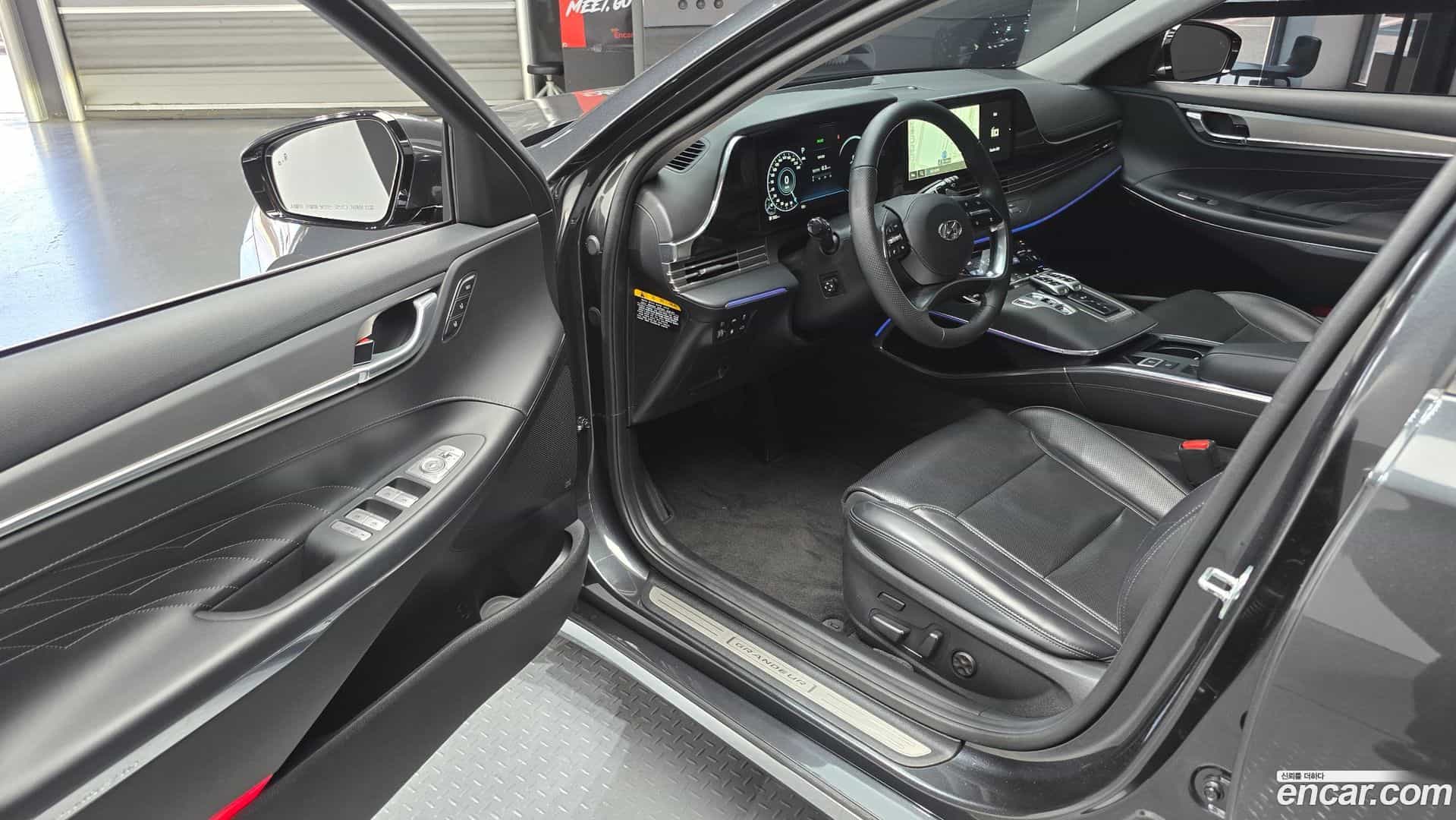 Grandeur Hyundai 2020.2-OPTION-015