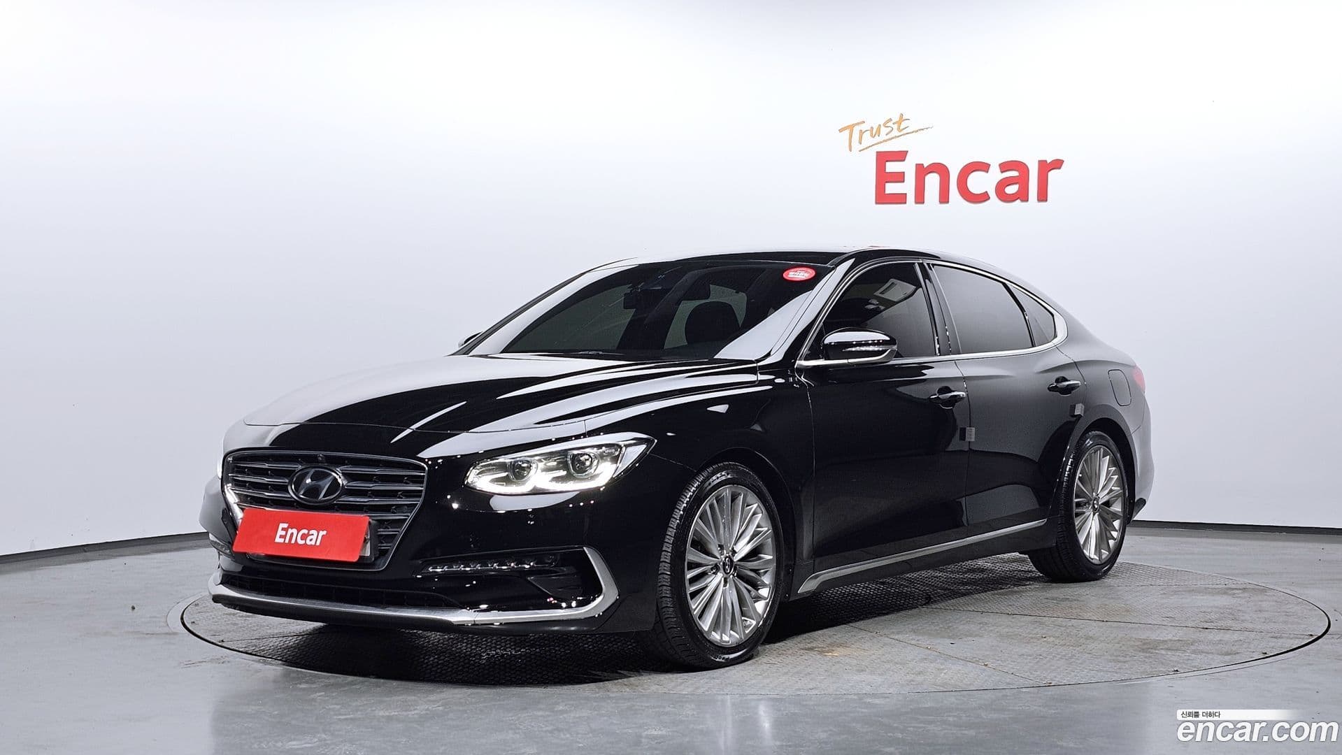 Main__Slider__Photo:Grandeur Hyundai 2017.3-0