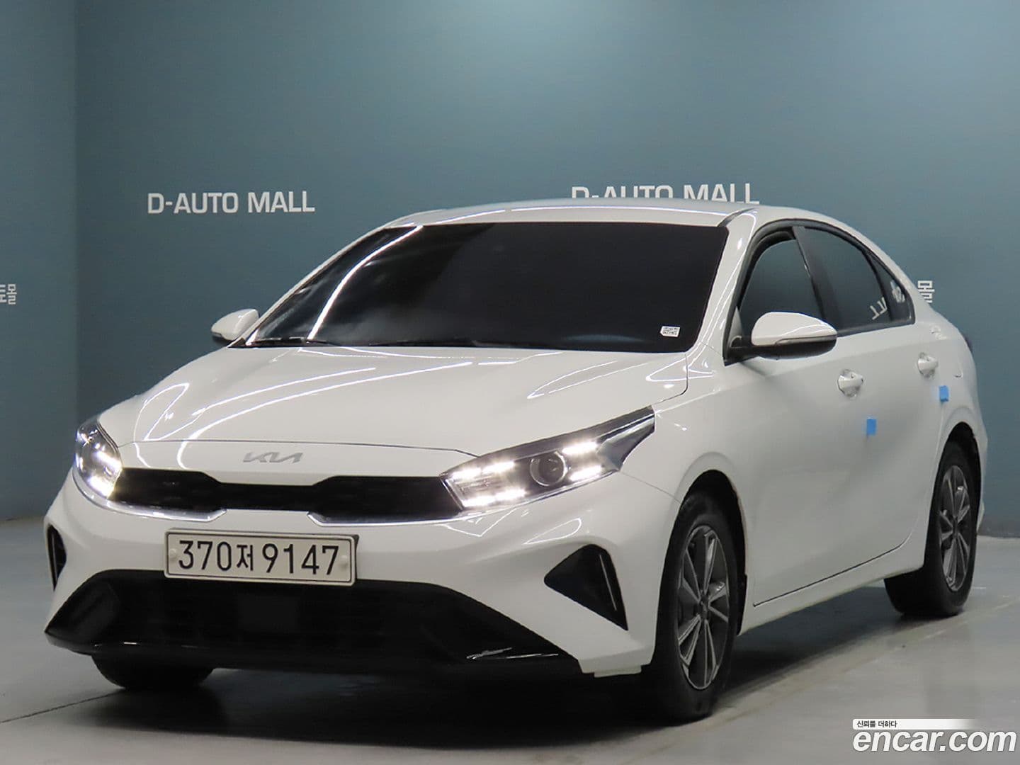 Main__Slider__Photo:K3 Kia 2021.5-0