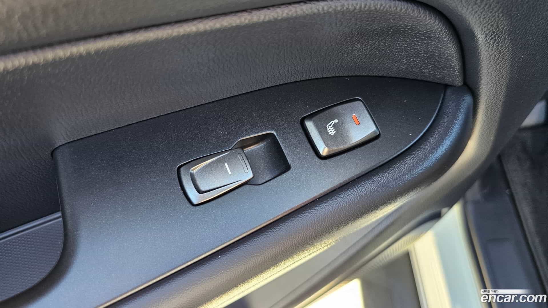 Rexton KG Mobility 2022.10-OPTION-023