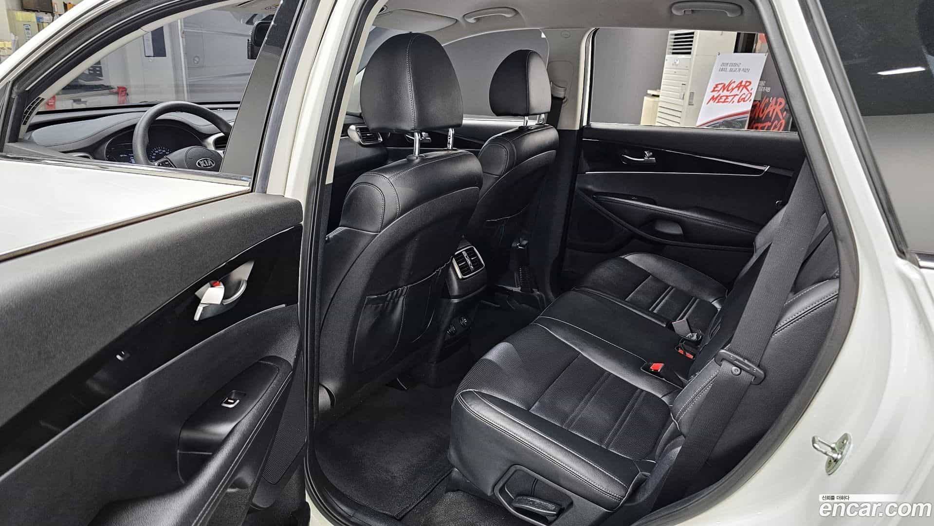 Sorento Kia 2018.5-OPTION-015