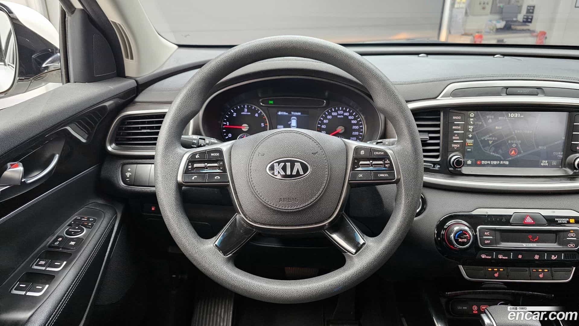 Sorento Kia 2018.5-OPTION-017