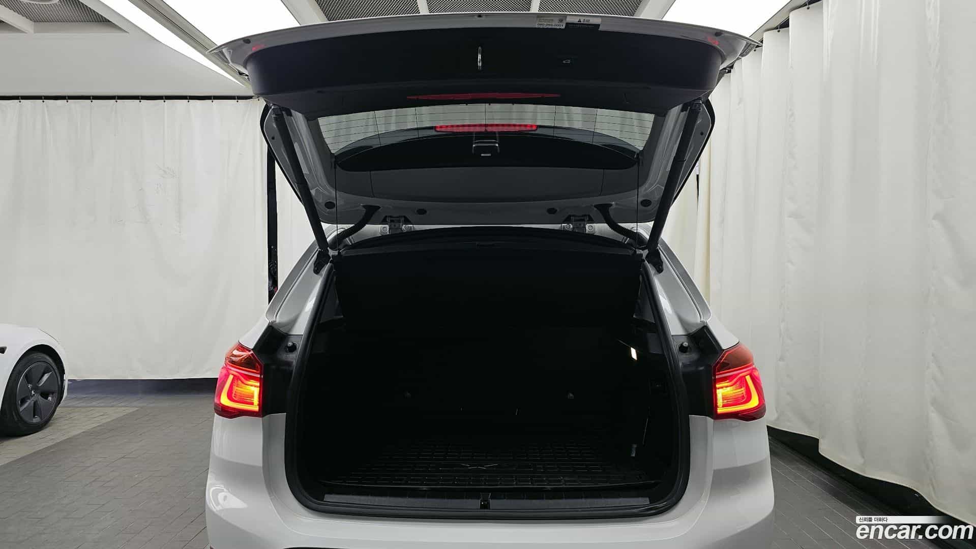 X1 BMW 2018.10-OPTION-024