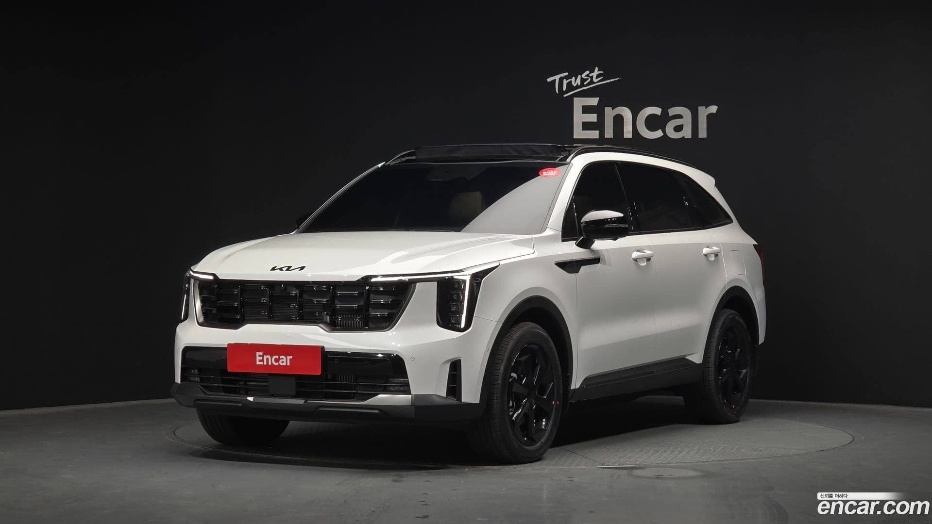 Main__Slider__Photo:Sorento Kia 2025.11-0