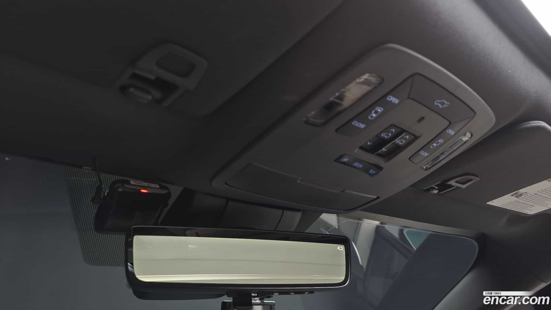 Sienna Toyota 2023.11-OPTION-023
