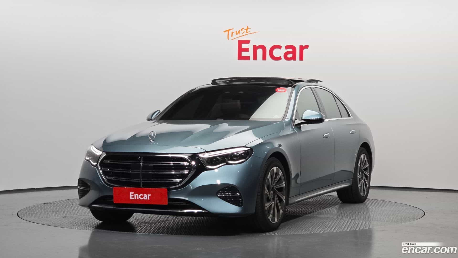 E-Class Mercedes-Benz 2024.7-OUTER-001