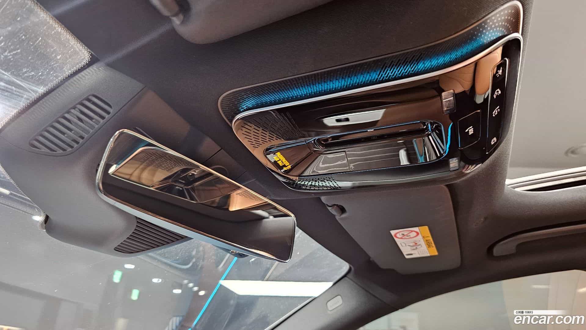 E-Class Mercedes-Benz 2024.7-OPTION-020