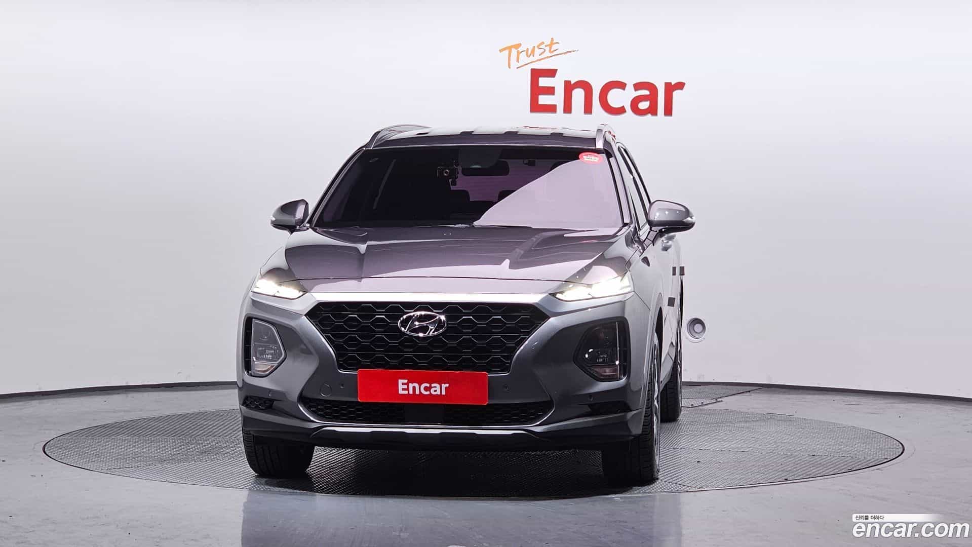 Santafe Hyundai 2018.6-OUTER-003