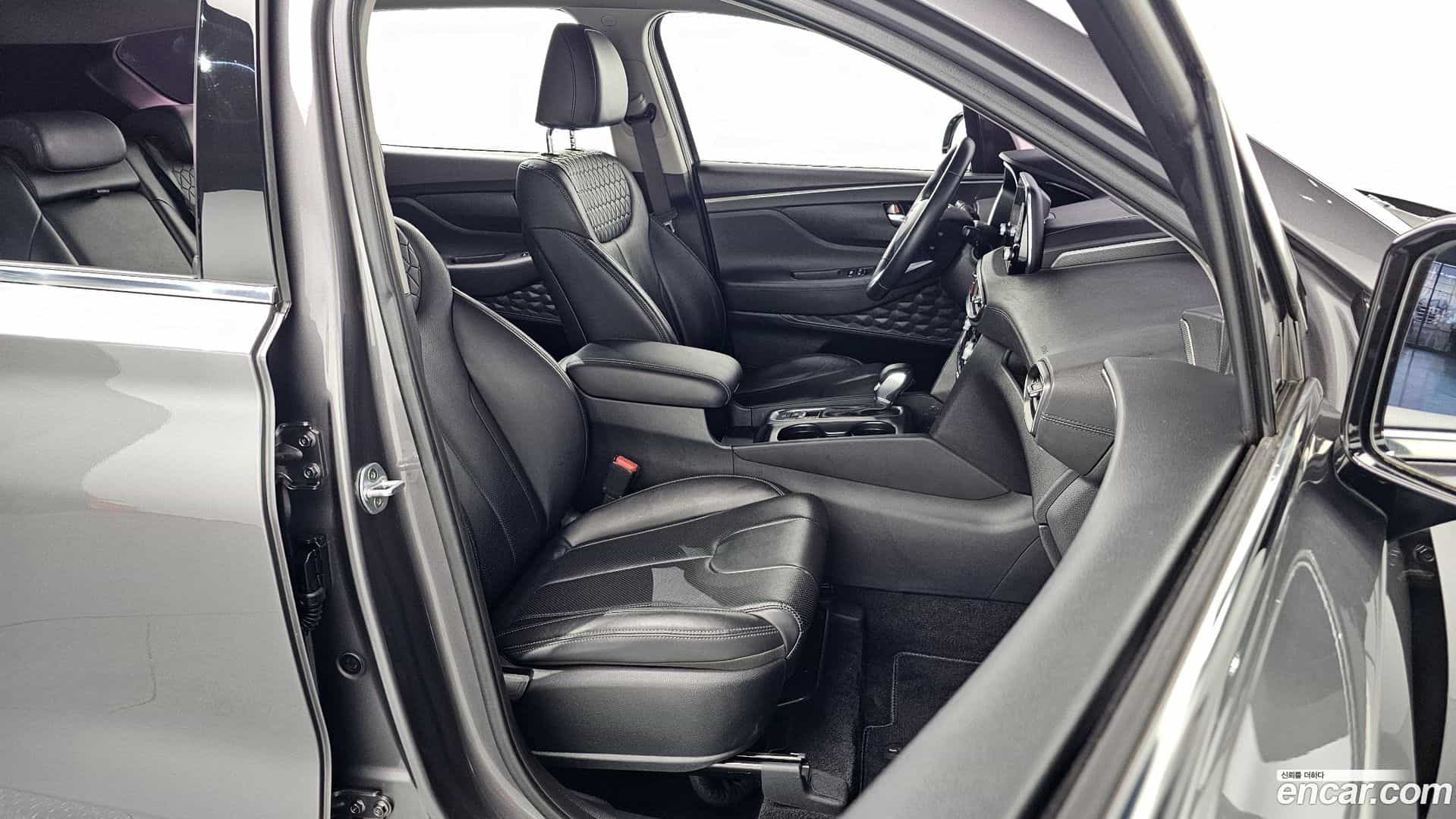 Santafe Hyundai 2018.6-INNER-010