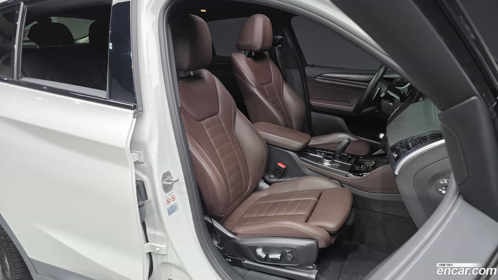 X4 BMW 2020.6-INNER-010