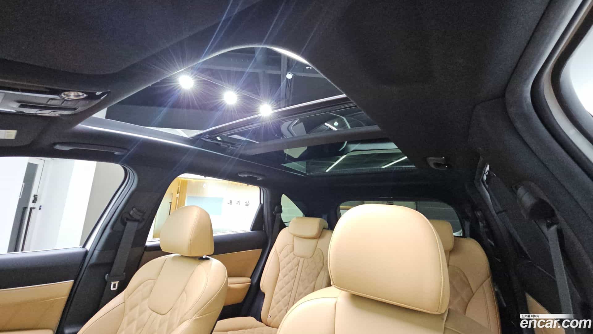 Sorento Kia 2021.2-OPTION-023
