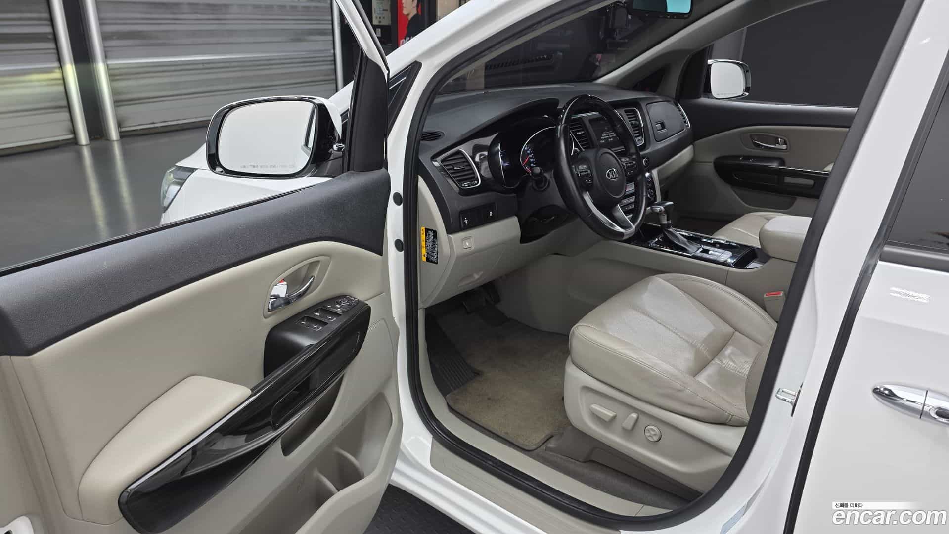 Canival Kia 2020.4-OPTION-015