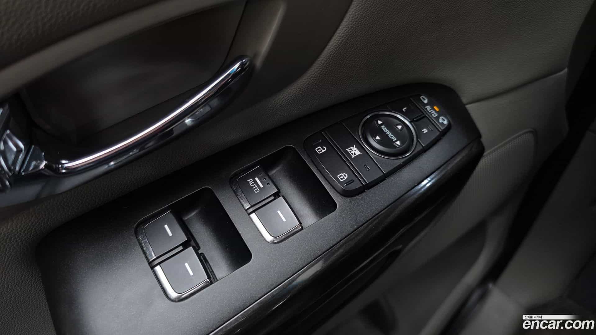 Canival Kia 2020.4-OPTION-021