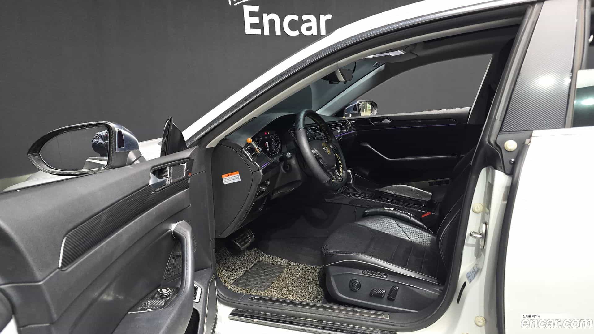 Arteon Volkswagen 2019.4-INNER-010