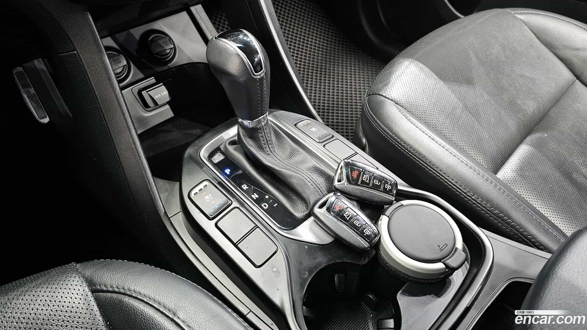 Santafe Hyundai 2014.9-INNER-009