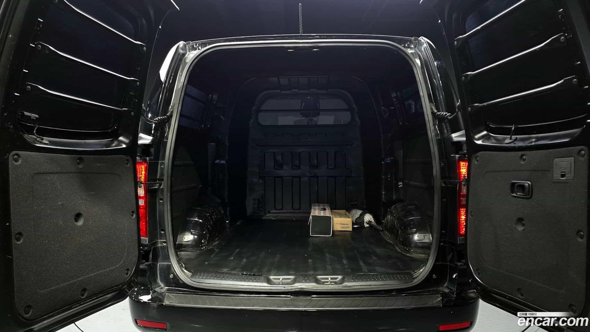 Starex Hyundai 2019.5-OPTION-024
