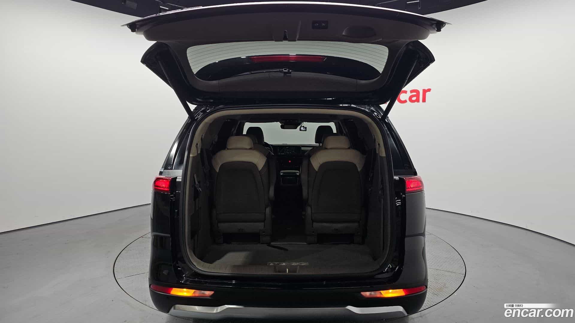 Canival Kia 2020.9-OPTION-024
