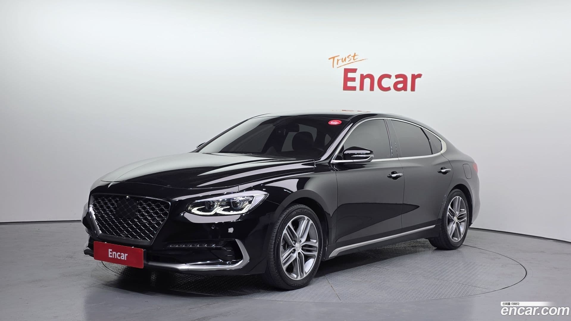 Main__Slider__Photo:Grandeur Hyundai 2018.7-0