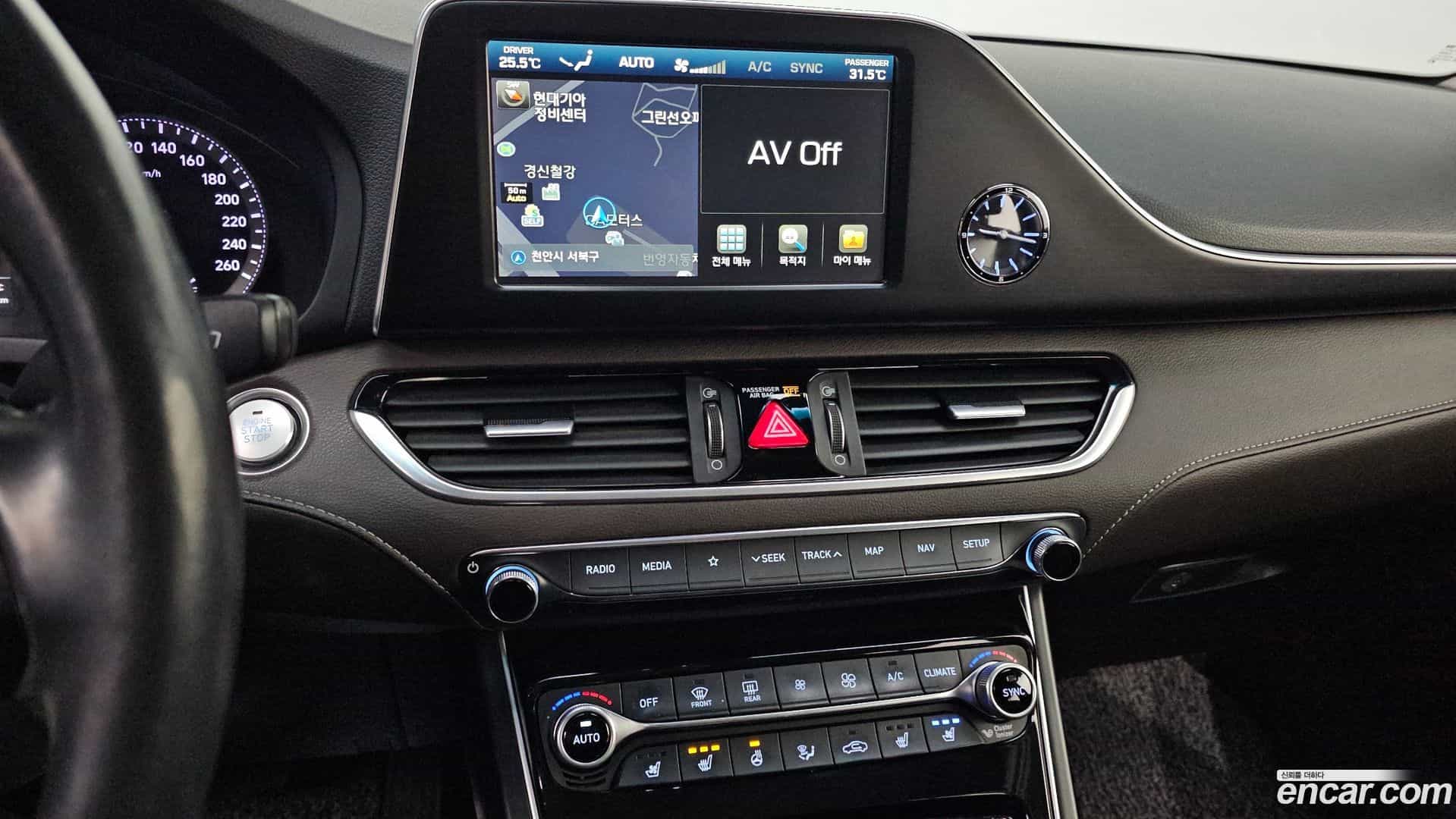 Grandeur Hyundai 2019.5-OPTION-020