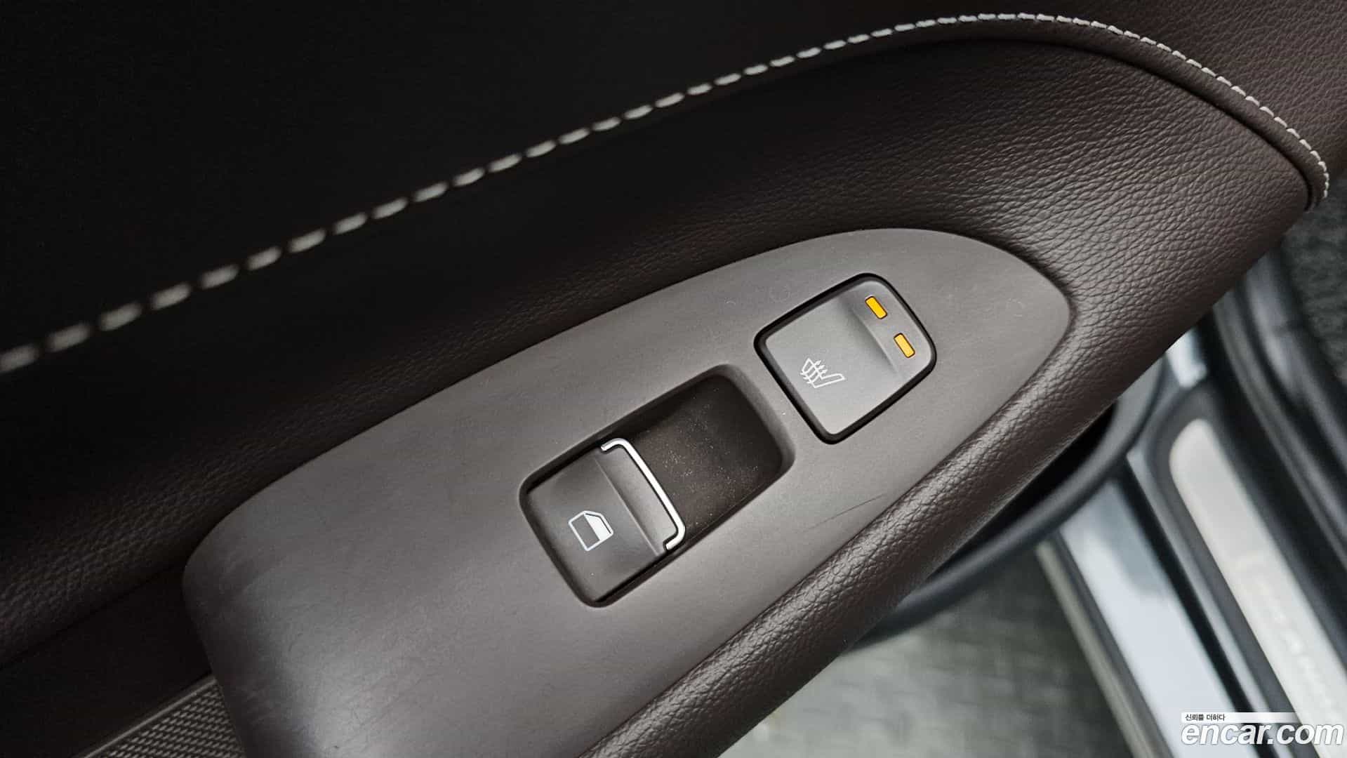 Grandeur Hyundai 2019.5-OPTION-023